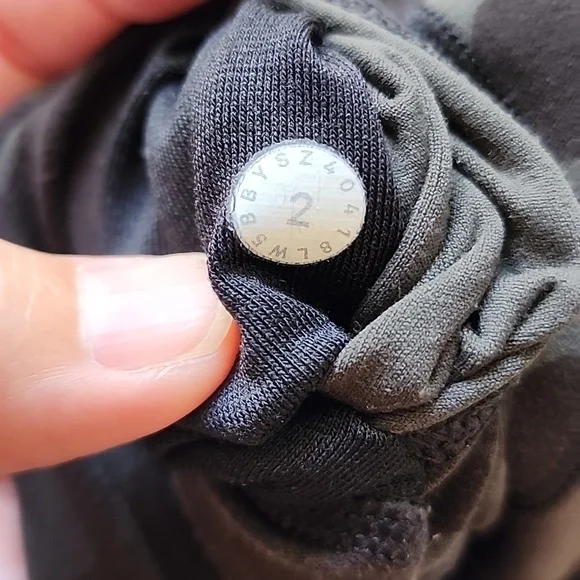 EUC - Lululemon Align Pant Full Length 28" in Incognito Camo Multi Gator Green. - Picture 5 of 6